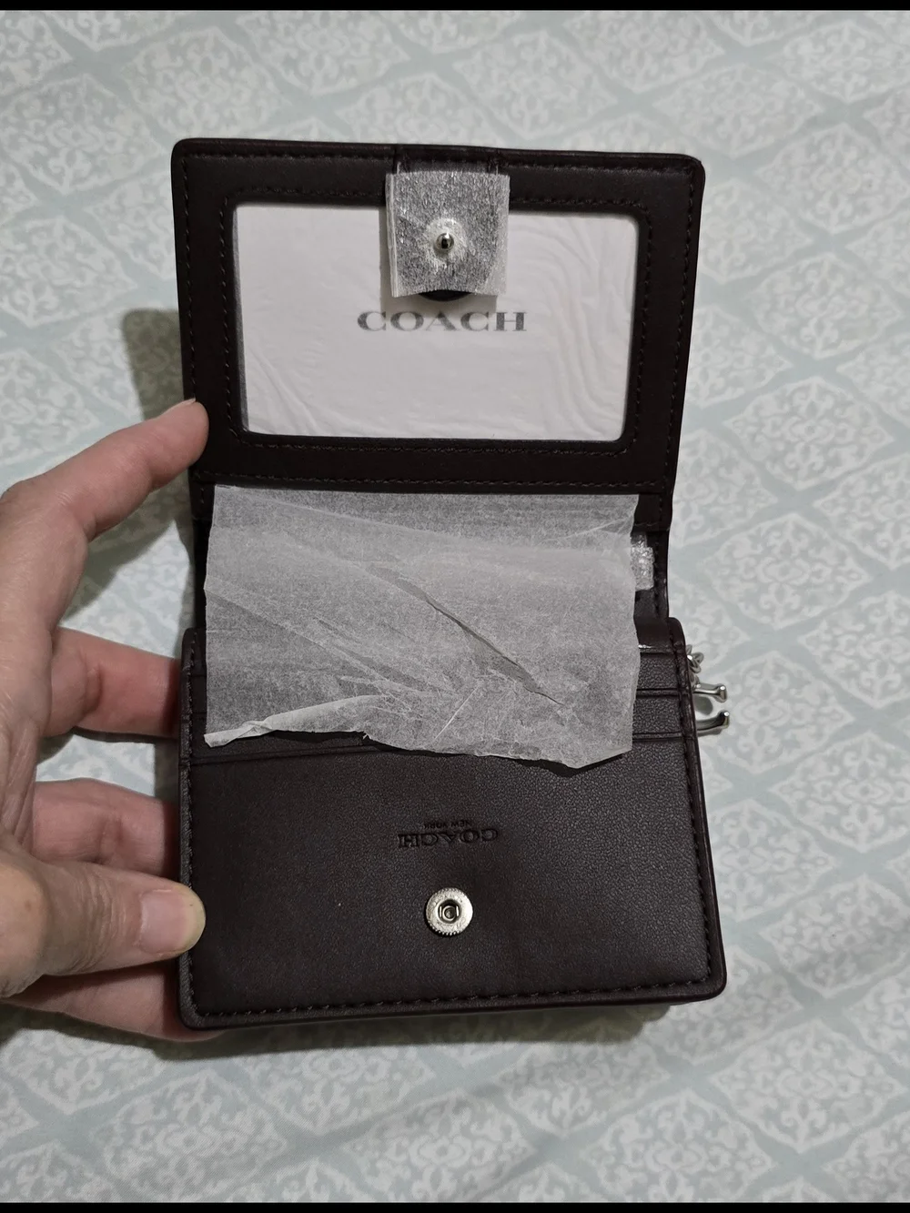 COACH Snap Wallet - Picture 6 of 10